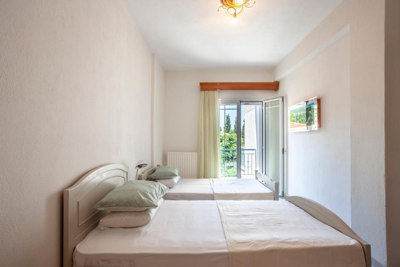 Istoria Residences スタブロス エクステリア 写真