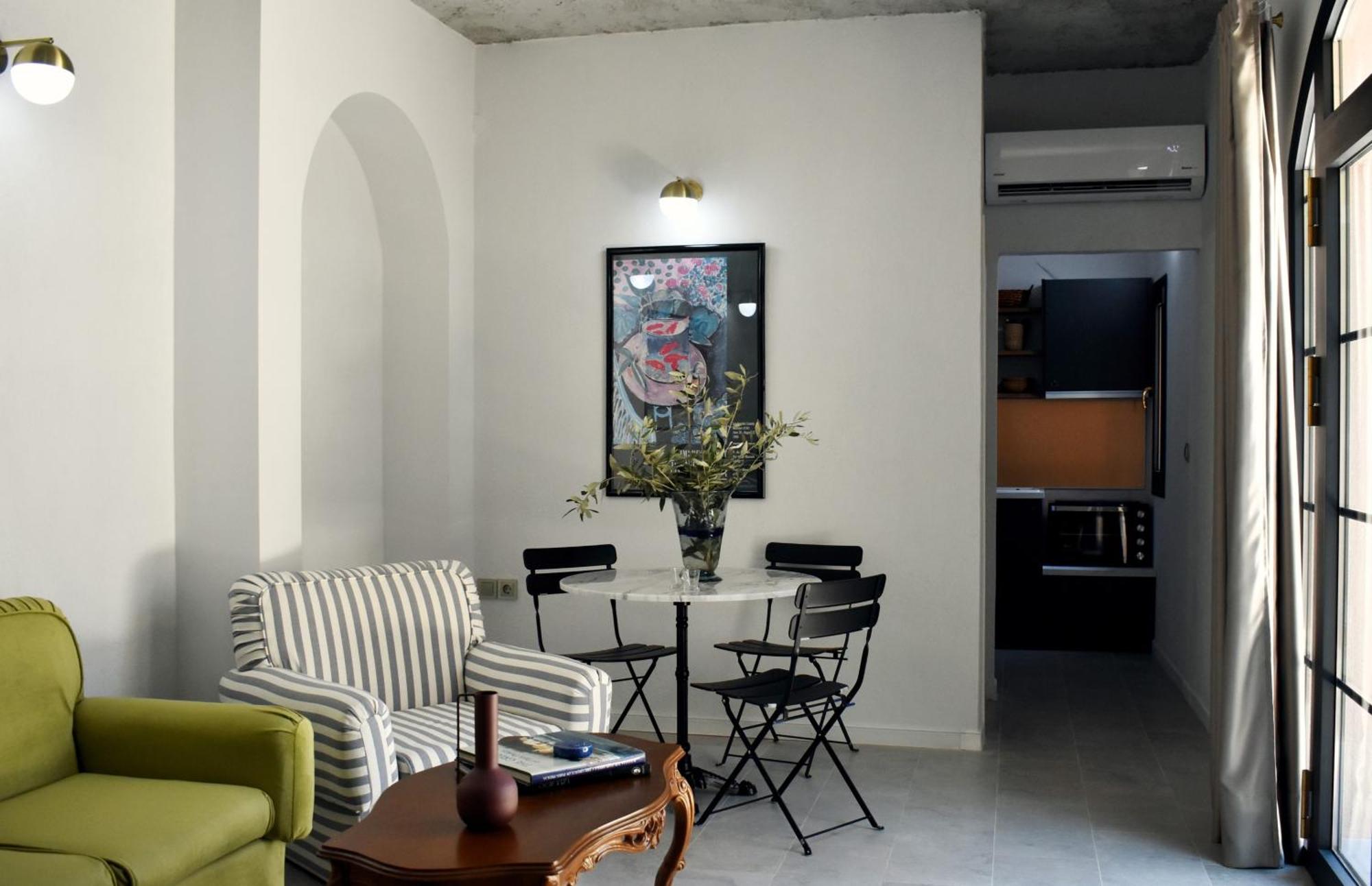 Istoria Residences スタブロス エクステリア 写真